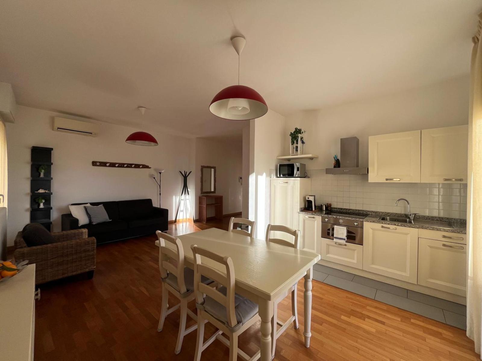 Dea Apartments Albenga Extérieur photo